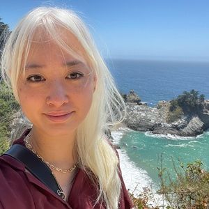 Meet your Posher, Phoebe